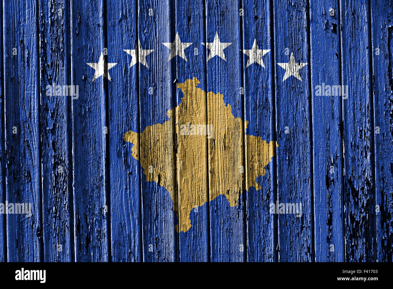 Pavillon de l'Kosovo peint sur châssis en bois Banque D'Images