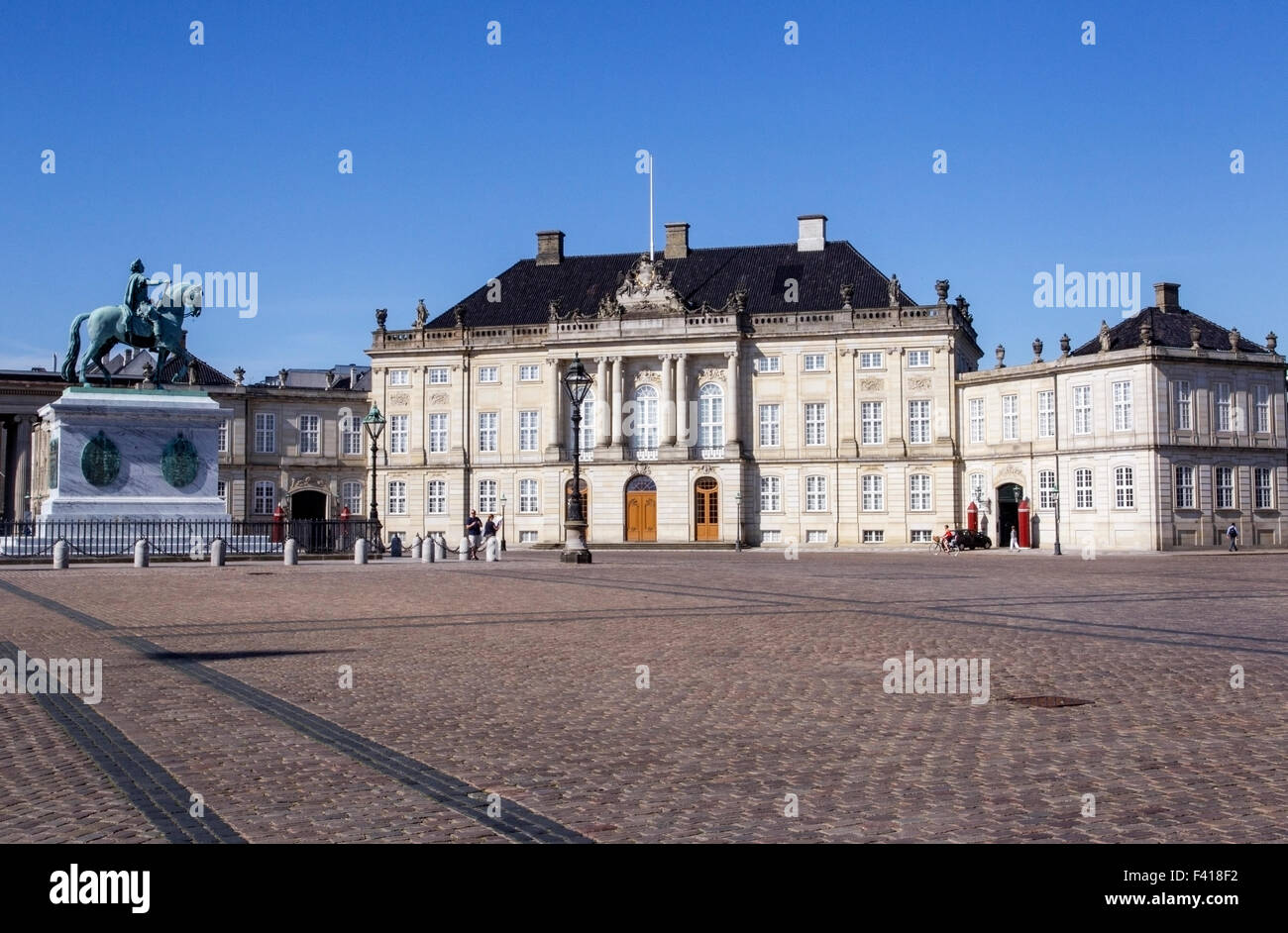Vue sur le Palais Royal d'Amalienborg, Copenhague, Danemark Banque D'Images