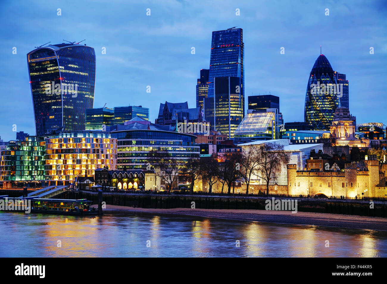 London city à la nuit Banque D'Images