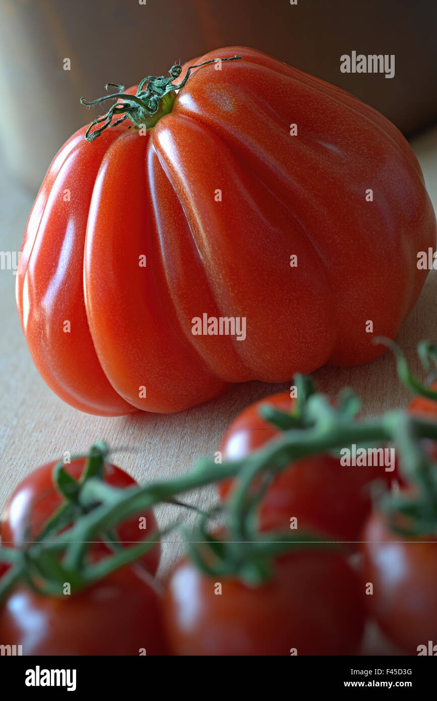 Une tomate boeuf Banque D'Images