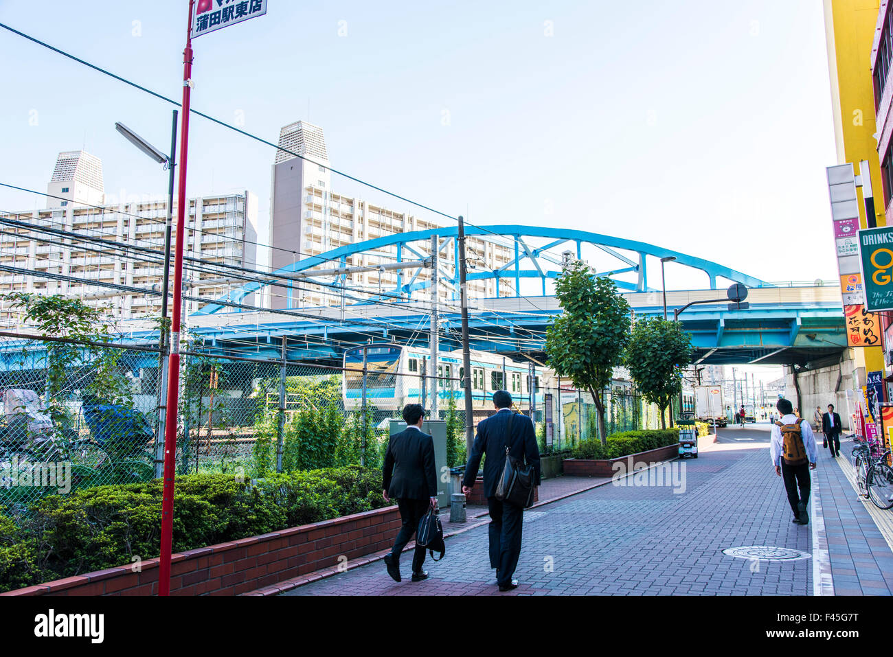 La ligne JR Keihin Tohoku près de la gare de Kamata Tokyo,Japon,Tokyo, Banque D'Images