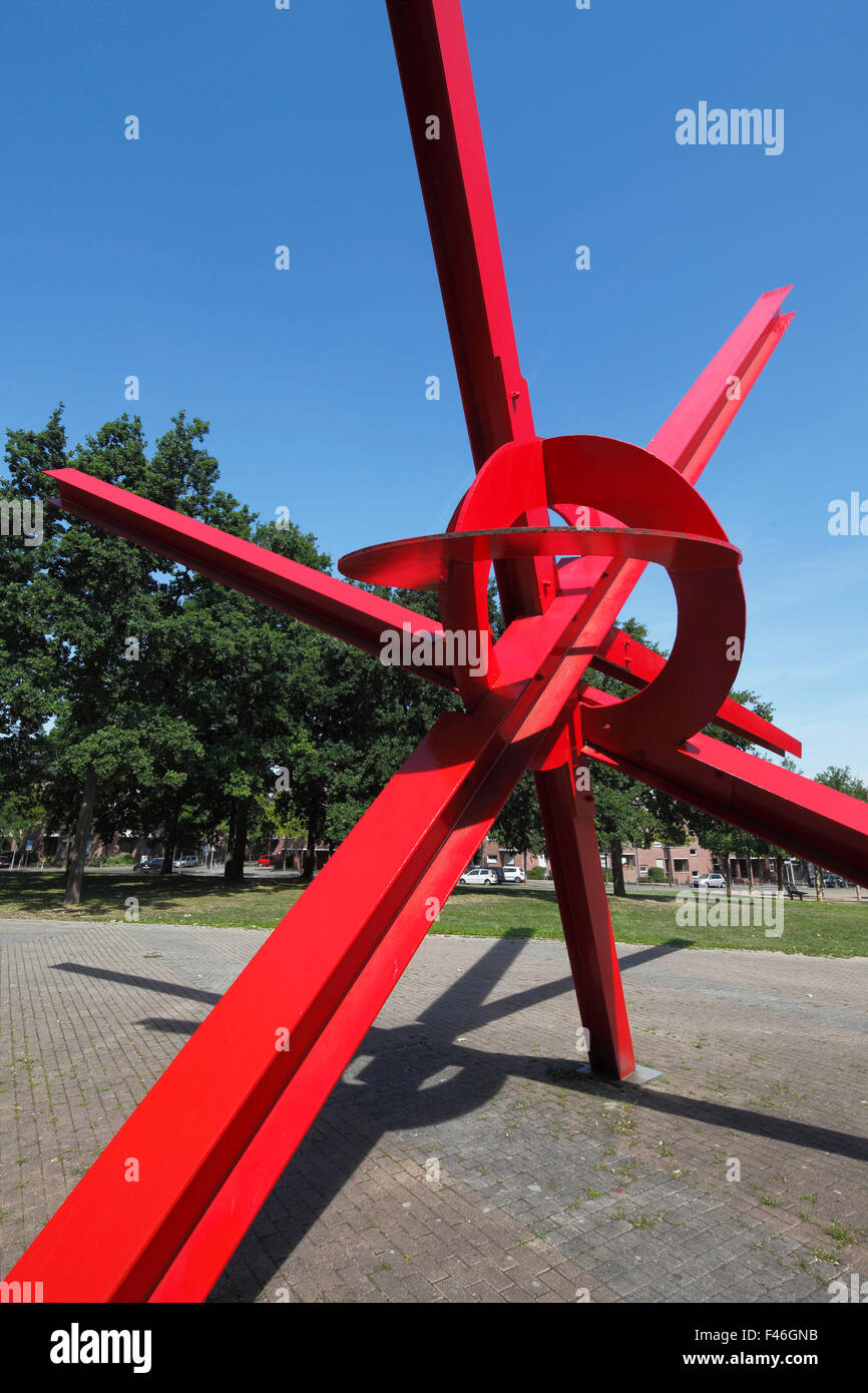 'Nouvelle Star' Skulptur von Mark di Suvero dans der Skulpturensammlung Niederrhein, Viersen, Allemagne Banque D'Images