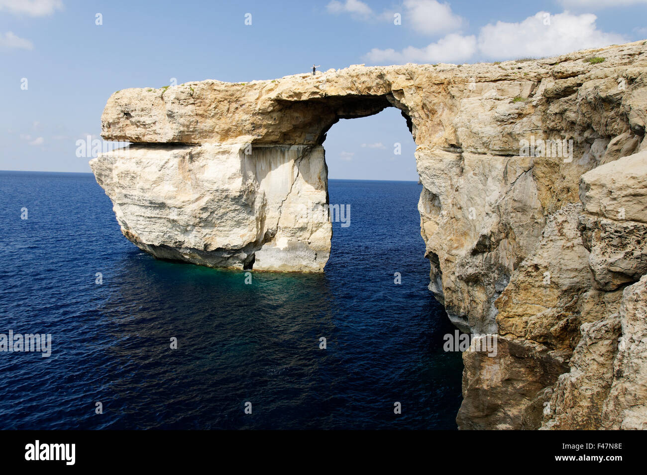 Azur, Windwow Zerka Tor, Gozo, Malte, Europe du Sud, Mer Méditerranée Banque D'Images