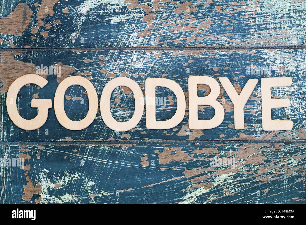 Au revoir écrit sur la surface en bois rustique Banque D'Images