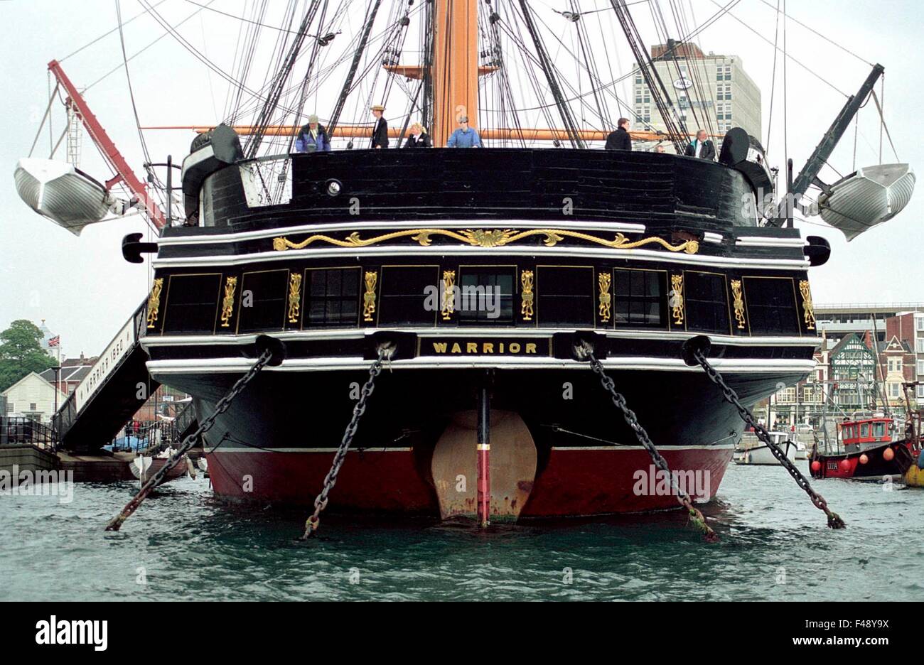 AJAXNETPHOTO. PORTSMOUTH, Angleterre. - Le HMS Warrior - PREMIER ET DERNIER CUIRASSÉ NAVIRE OUVERT AU PUBLIC amarrée à la dure. PHOTO:JONATHAN EASTLAND/AJAX REF:32005 10 Banque D'Images