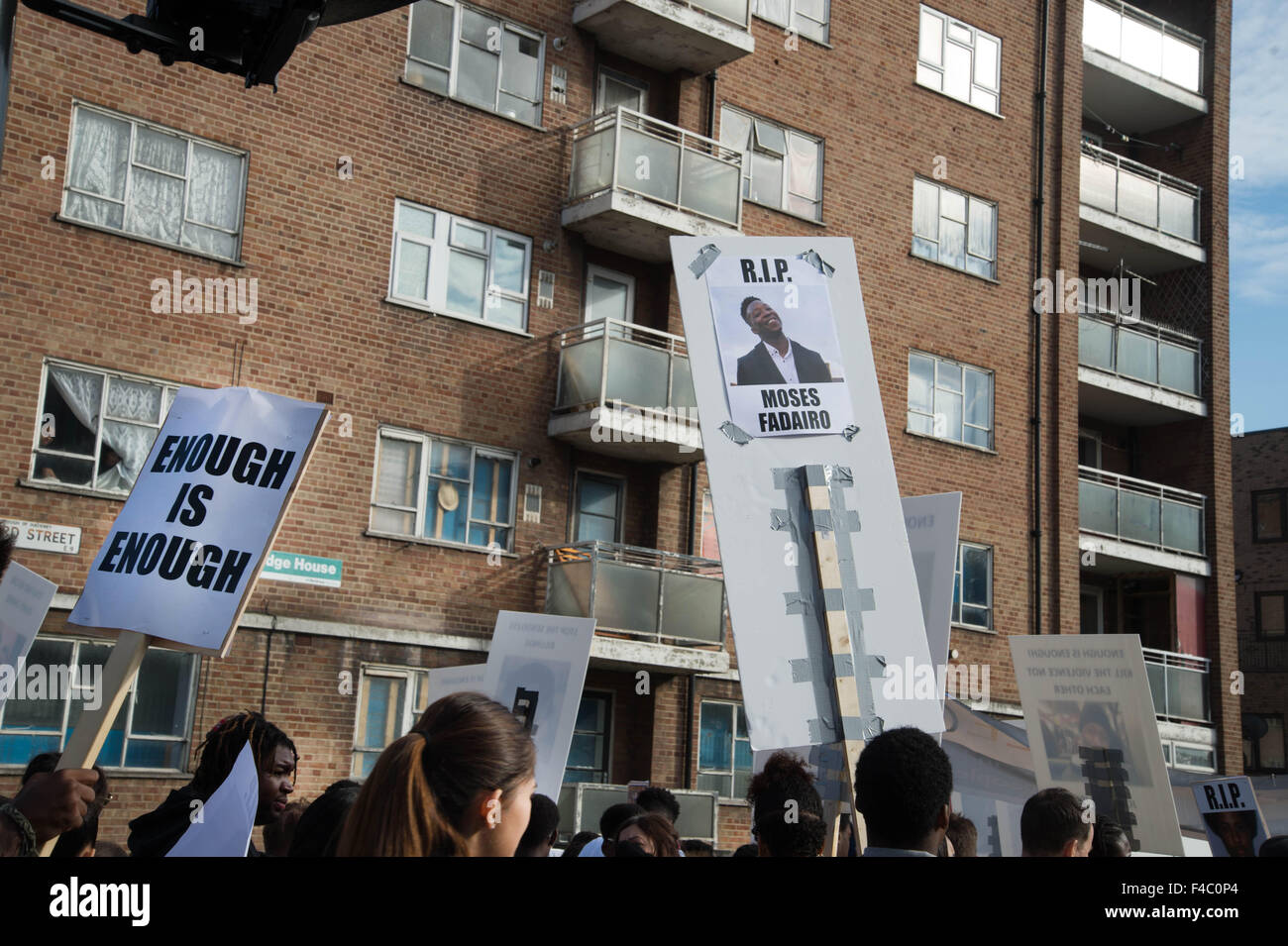 'Toutes les vies" en mars 2015 à Hackney 11 octobre pour protester contre la violence des armes à feu et le couteau après deux jeunes tués dans Banque D'Images