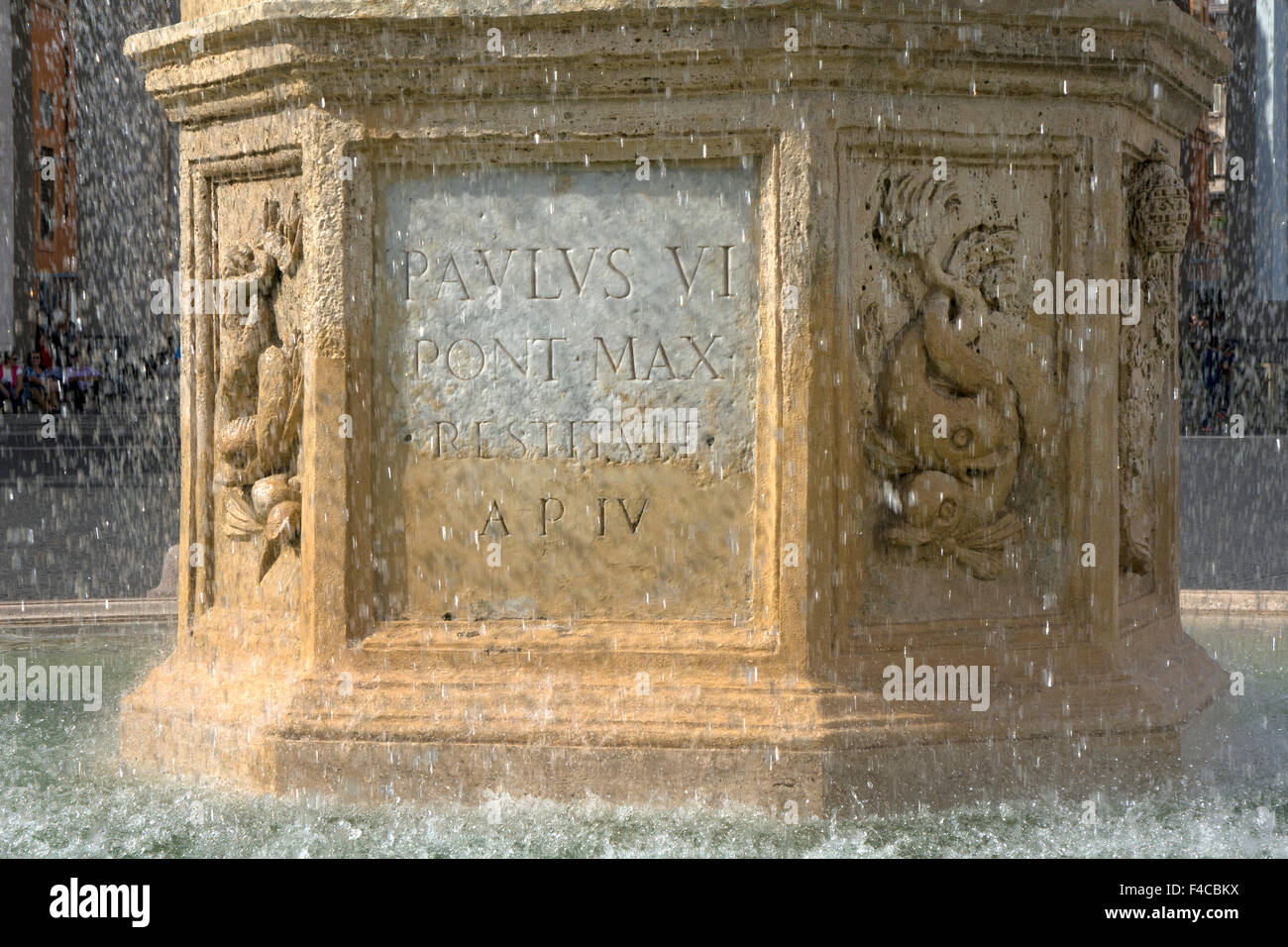 En dehors de la fontaine Maderno Vatican, Rome, Italie Banque D'Images
