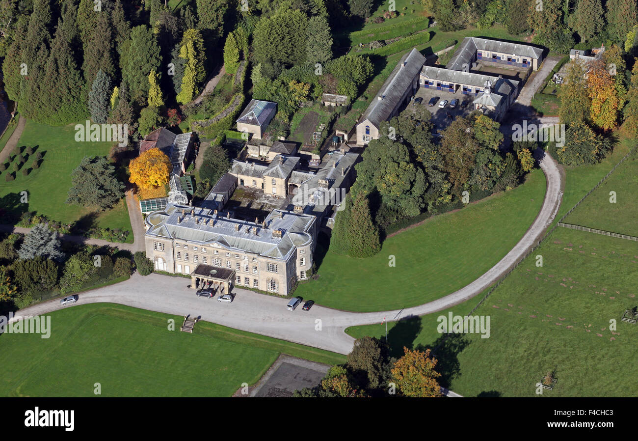 Vue aérienne de Perrow Thorp House et de l'Arboretum près de Bedale, North Yorkshire, UK Banque D'Images
