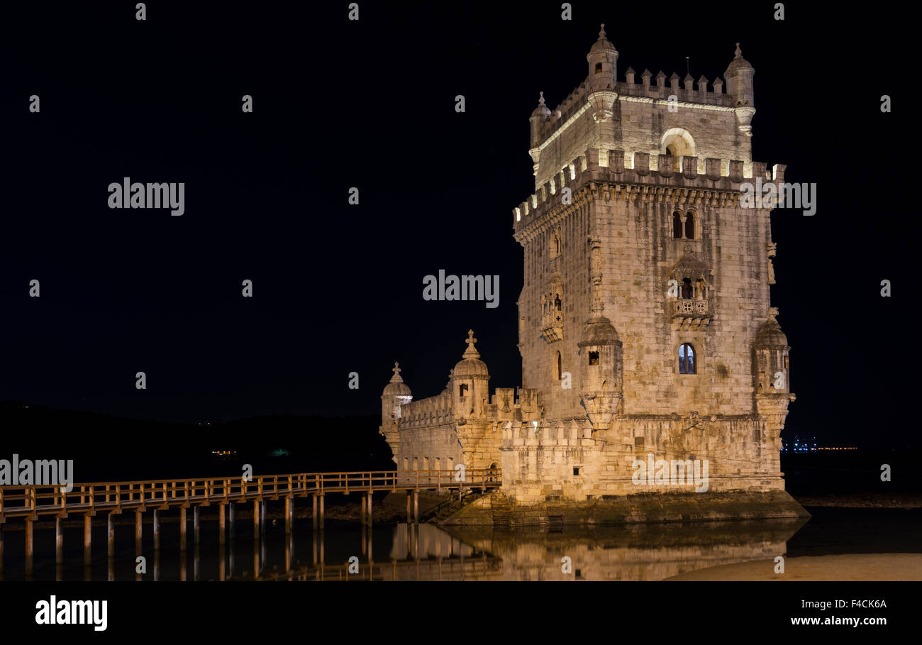 Lisbonne, Portugal à la Tour de Belém sur le Tage. Banque D'Images