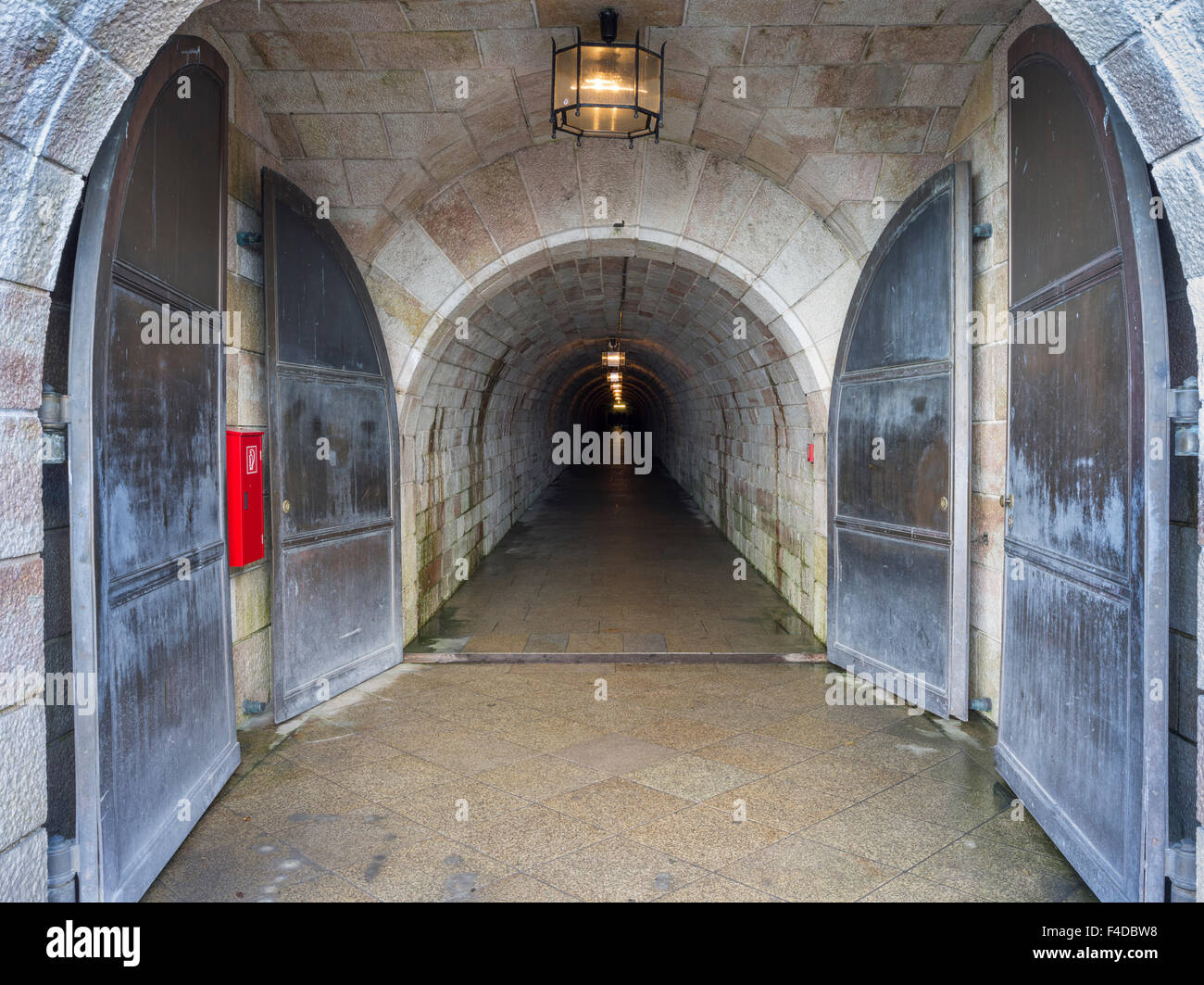 Kehlsteinhaus (Nid d'Aigle), la maison de réception diplomatique d'Adolf Hitler au-dessus, l'Obersalzberg tunnel menant à l'ascenseur, Bavière, Allemagne. Tailles disponibles (grand format) Banque D'Images