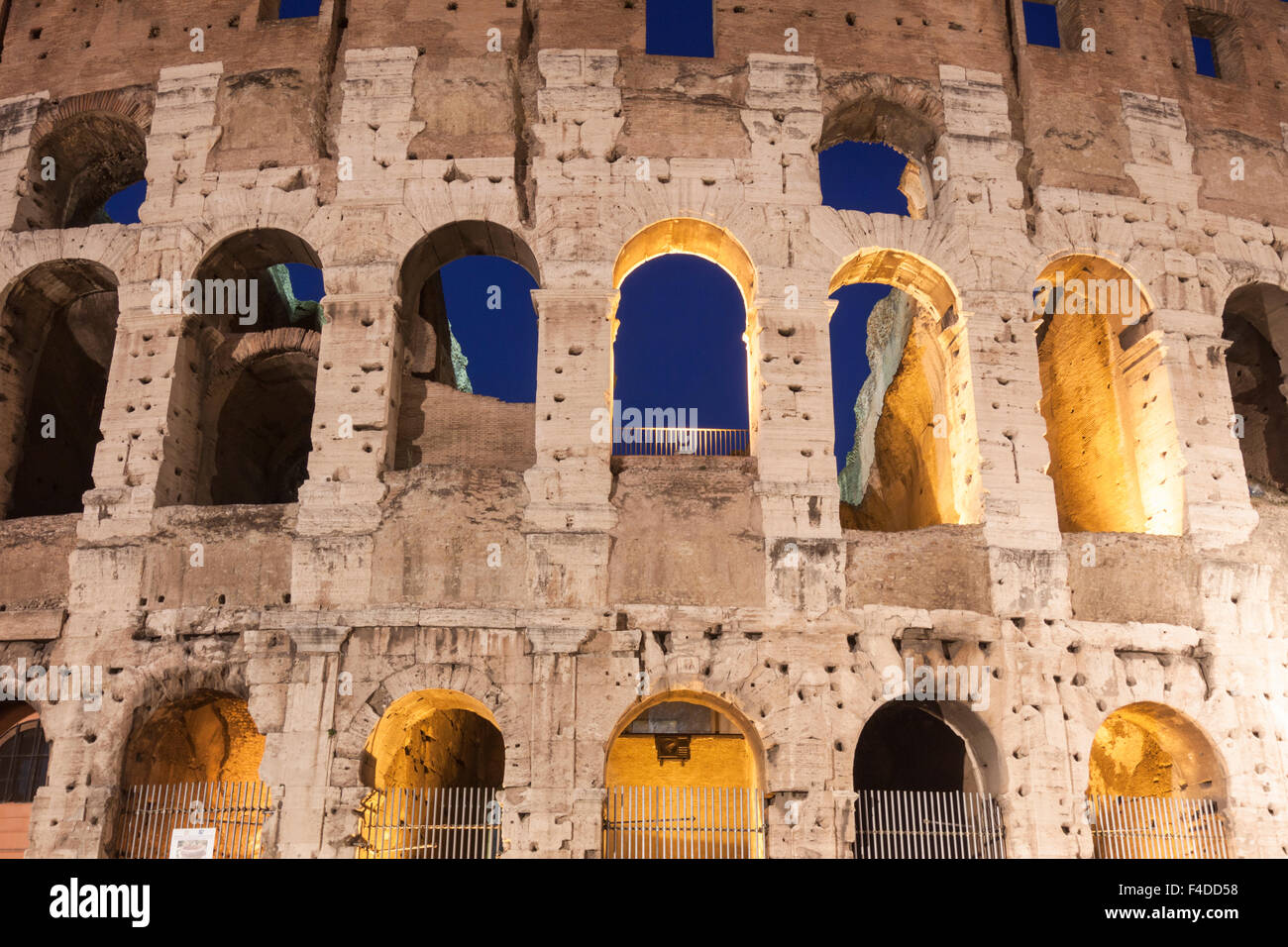 Arches monumentales romaines Banque de photographies et d’images à ...