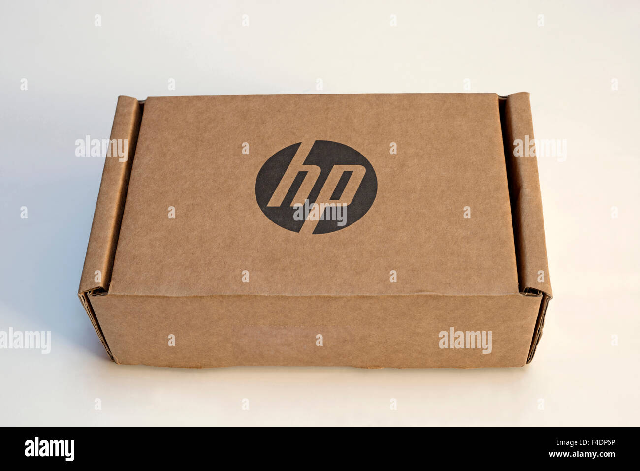 L'encre hp instant paquet par la poste Banque D'Images