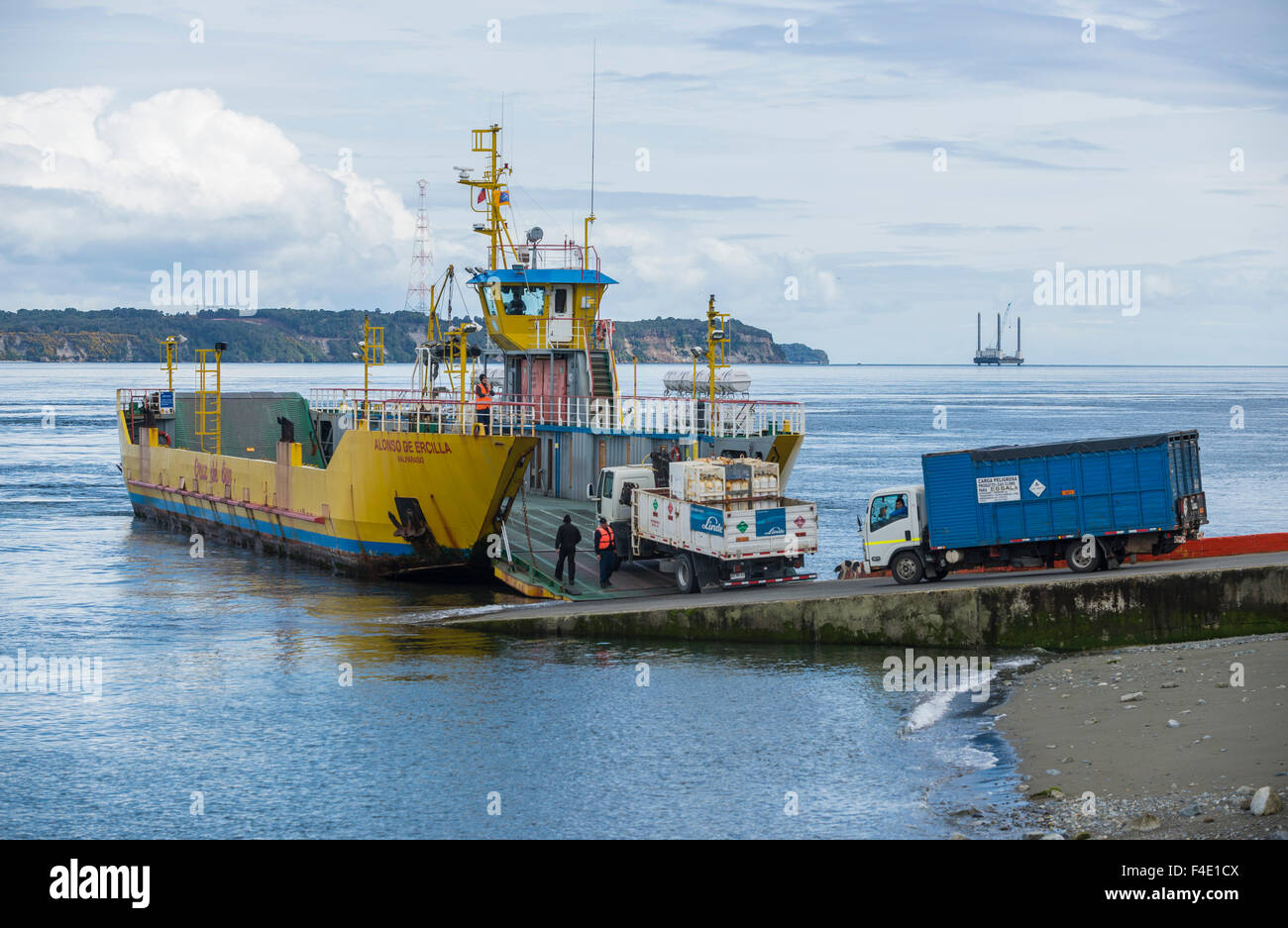 Ferry, canal chacao, Chiloé, Chili Banque D'Images