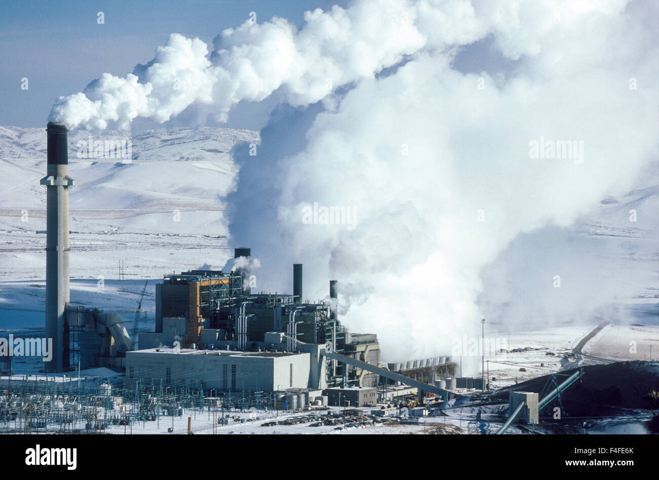 Le Wyoming. USA. Centrale au charbon. Utah Power & Light Naughton plante en hiver. Banque D'Images