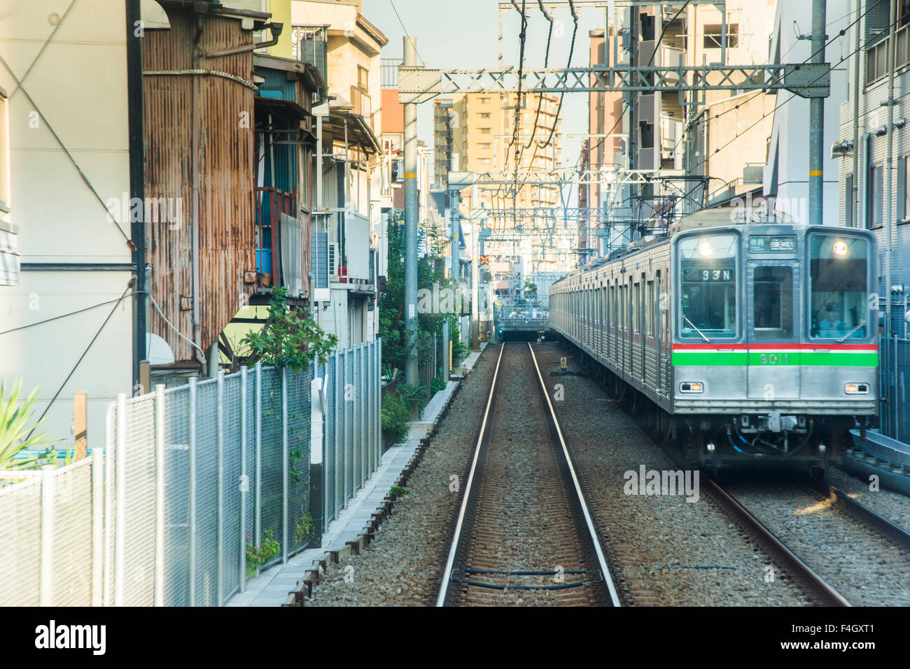 Conducteur de train, Keikyū Airport Line près de Anamori Inari station, Tokyo, Tokyo, Japon Banque D'Images