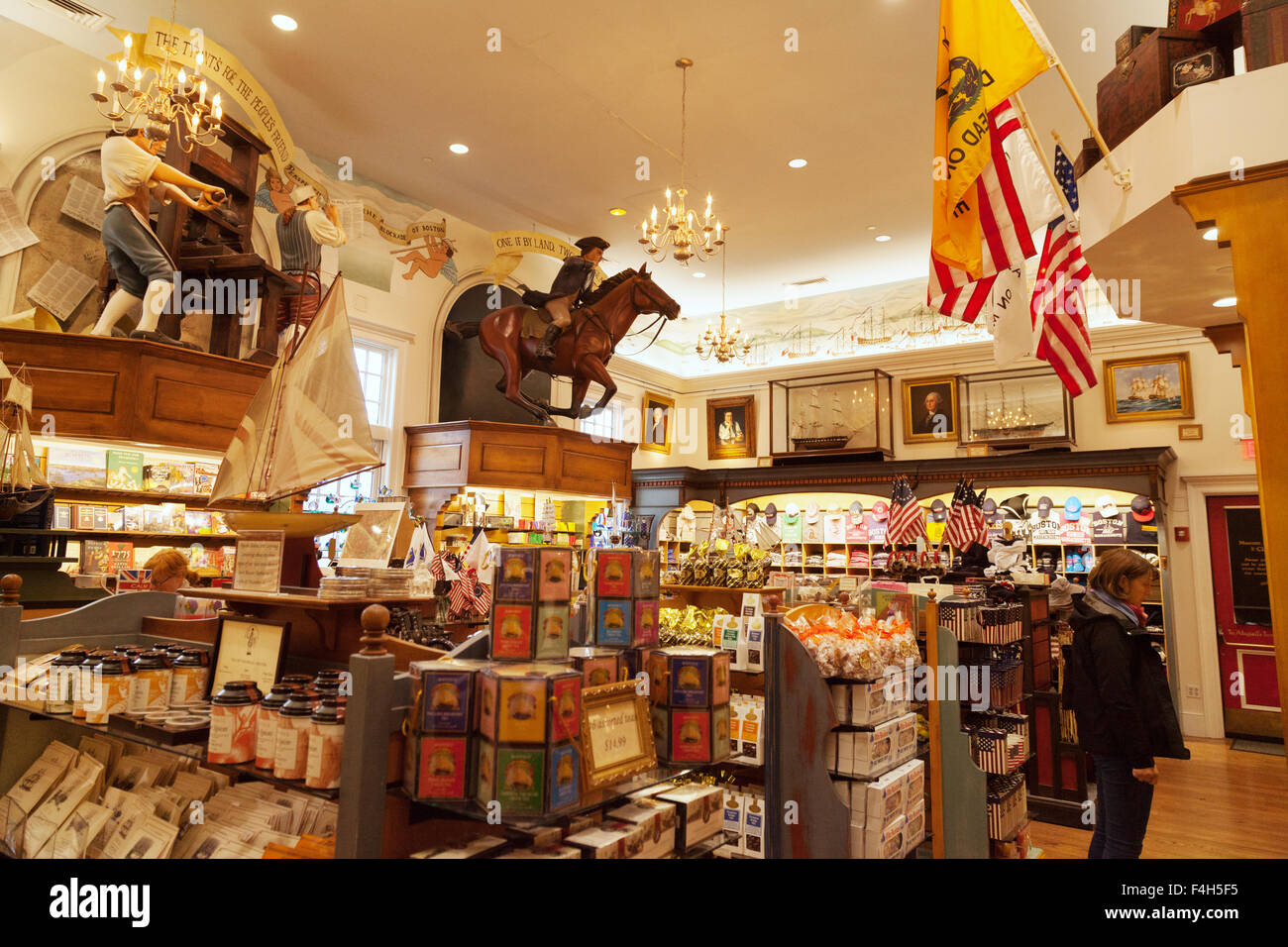 La boutique de cadeaux de l'intérieur, Boston Tea Party bateaux & Museum, Boston Massachusetts USA Banque D'Images