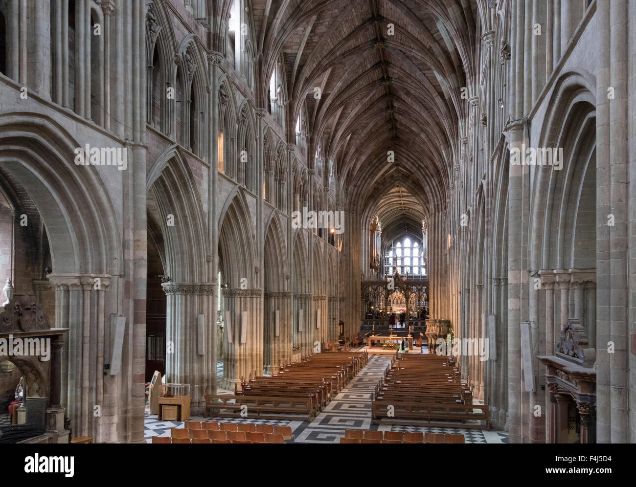 À l'intérieur, de l'Est de la cathédrale de Worcester, Worcester, Angleterre, Royaume-Uni, Europe Banque D'Images