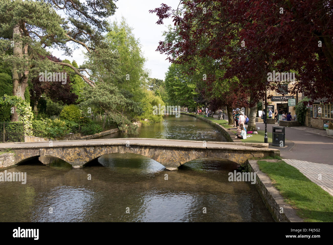 Bourton-on-the-water, Cotswolds, Gloucestershire, Angleterre, Royaume-Uni, Europe Banque D'Images