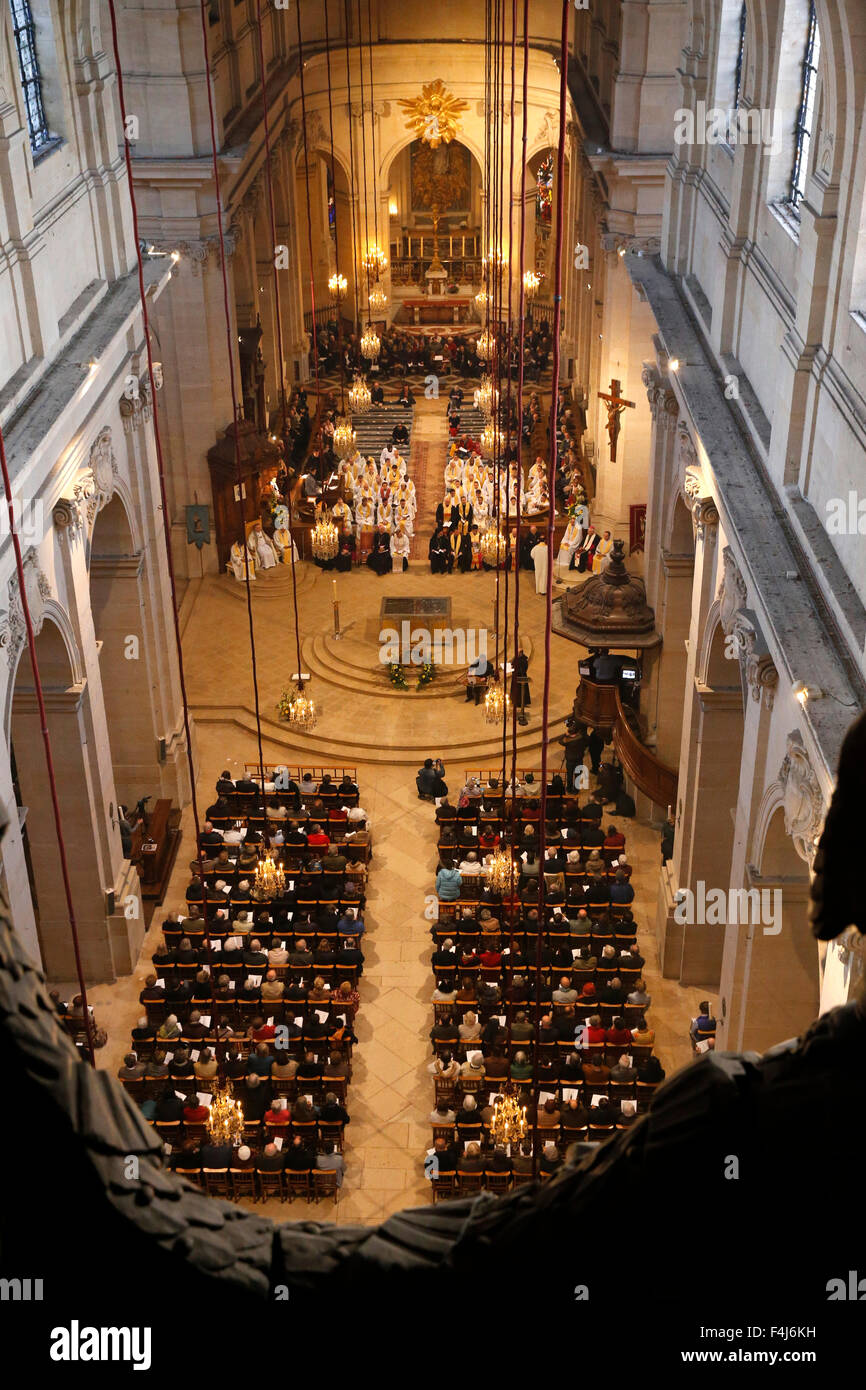 Messe dans la cathédrale Saint Louis, Versailles, Yvelines, France, Europe Banque D'Images