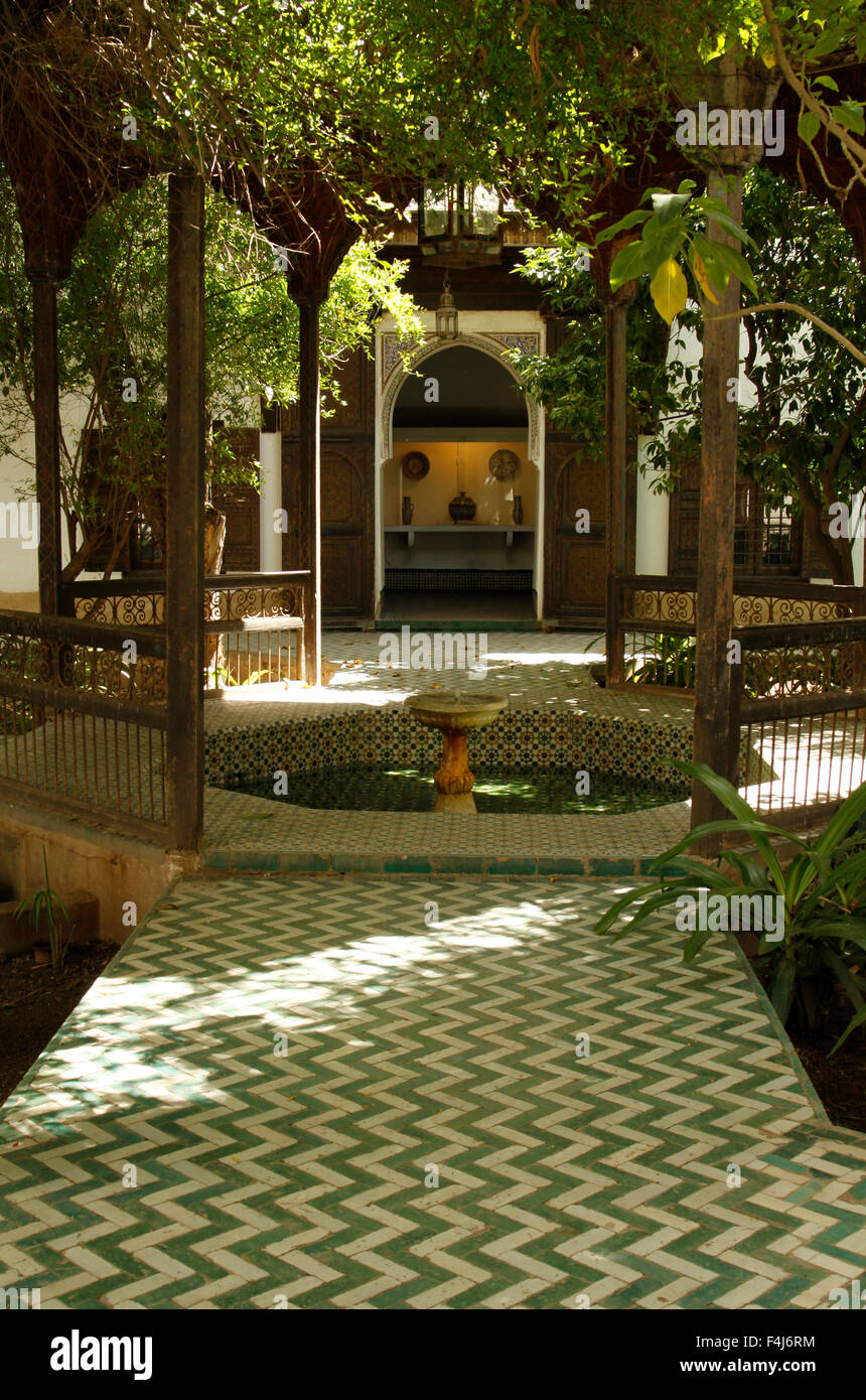 Musée Dar Si Said à Marrakech, Maroc (cour intérieure) Banque D'Images