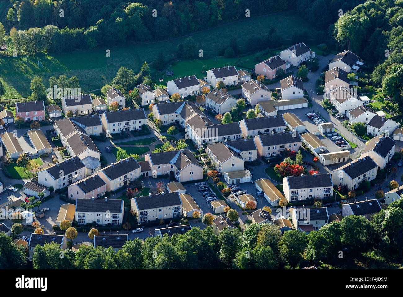 La Scandinavie, la Suède, Vastergotland, vue de maisons de banlieue Banque D'Images