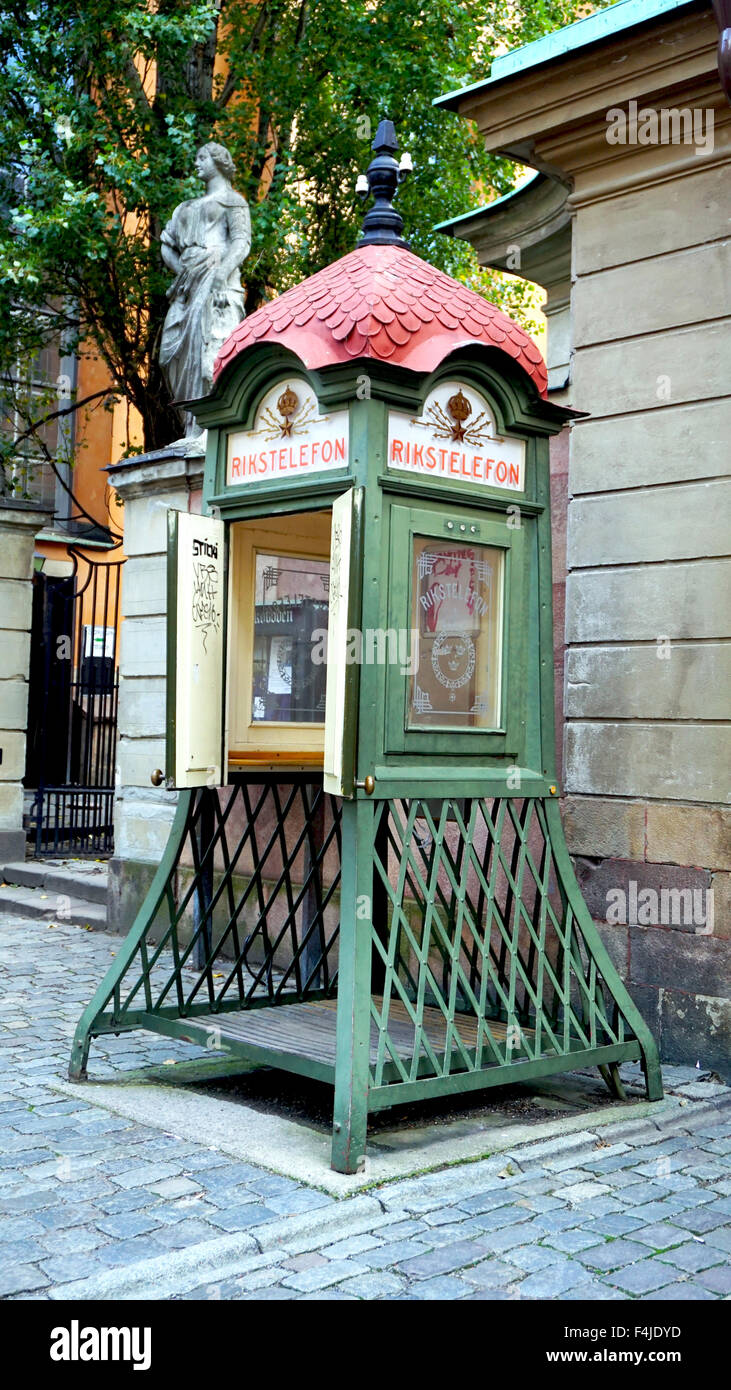 Un téléphone public dans Stockholm, Suède Banque D'Images