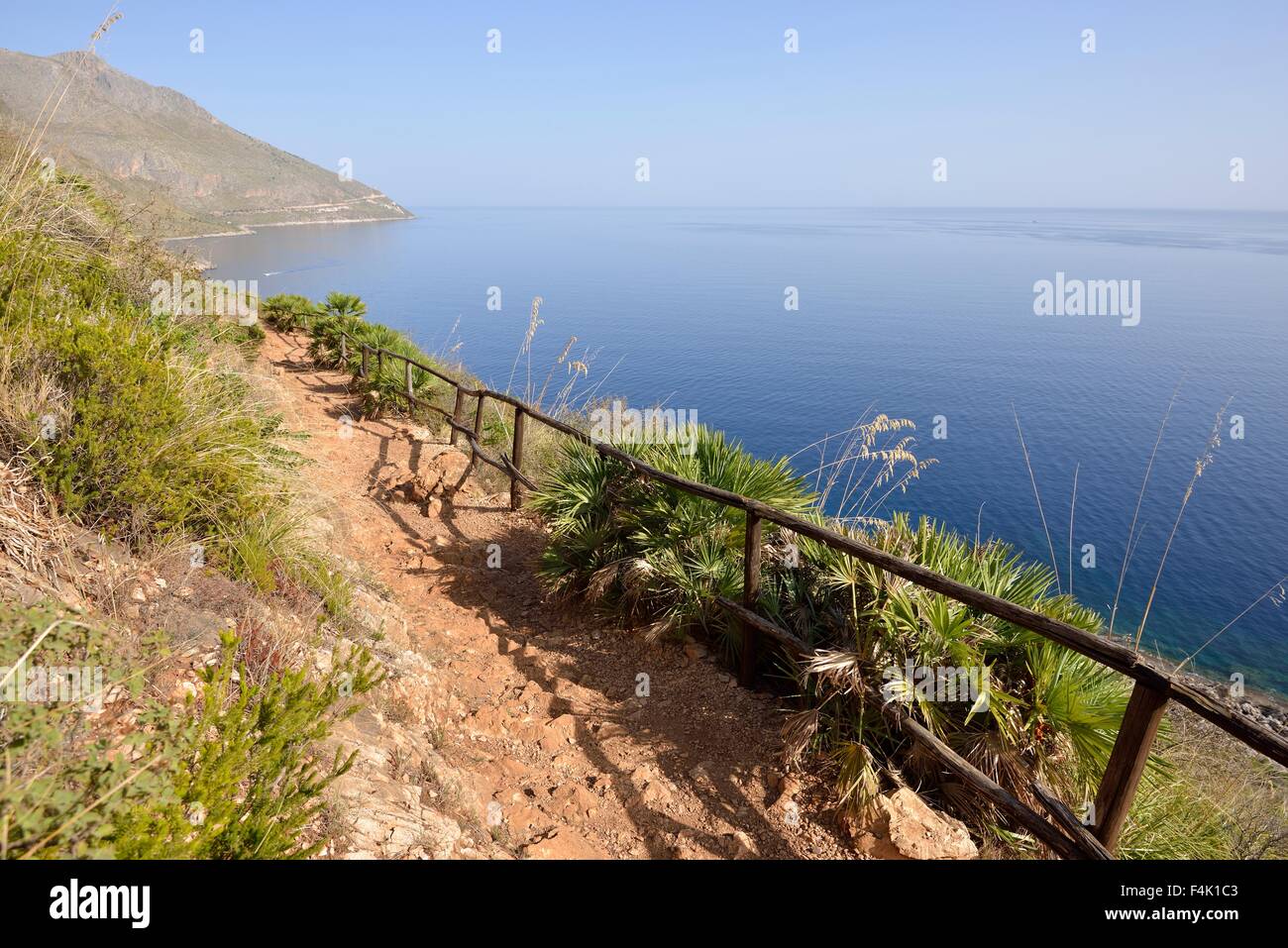 Sentier de randonnée, Zingaro, San Vito lo Capo, province de Trapani, Sicile, Italie Banque D'Images