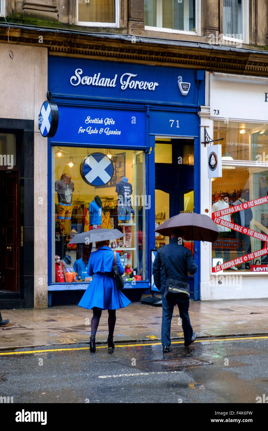 Boutique écossais scotland forever bleu blanc sautoir Banque D'Images