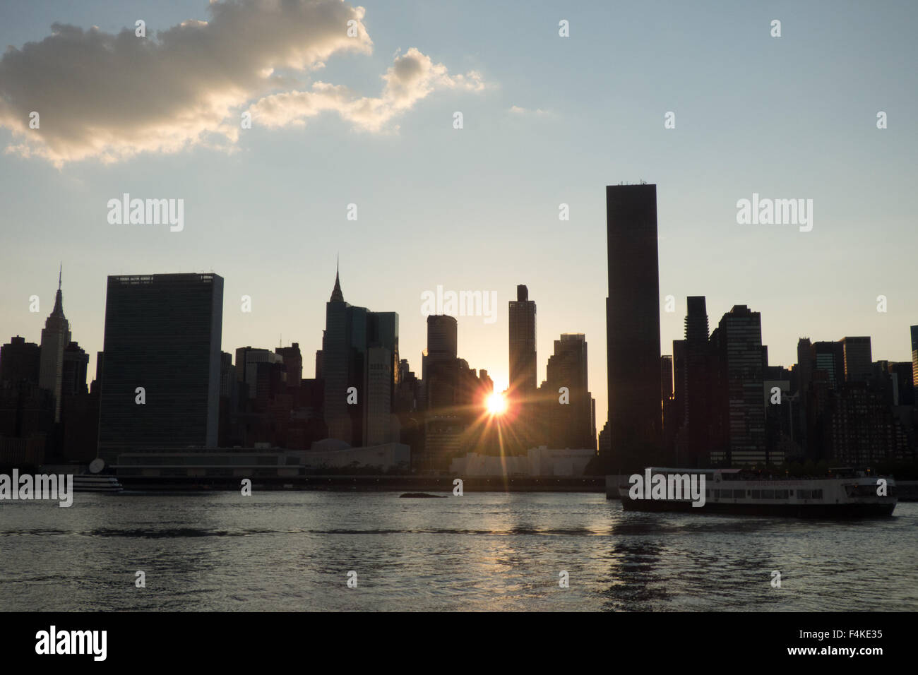 Vue de Long Island City, Queens les toits de la ville de new york au coucher du soleil photo par jen lombardo Banque D'Images