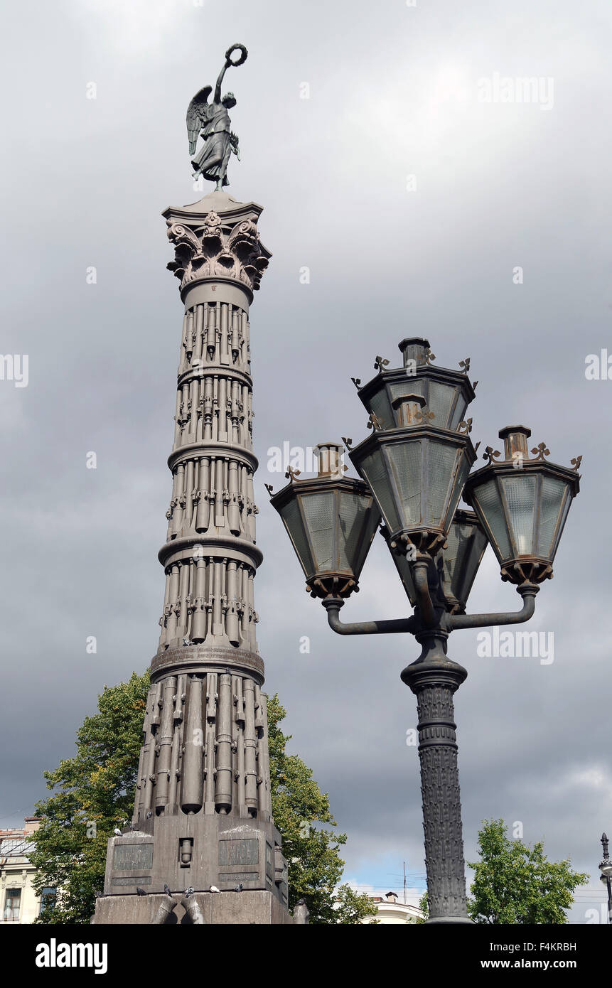 La colonne de gloire de St Petersbourg mémorial de guerre turc Photo