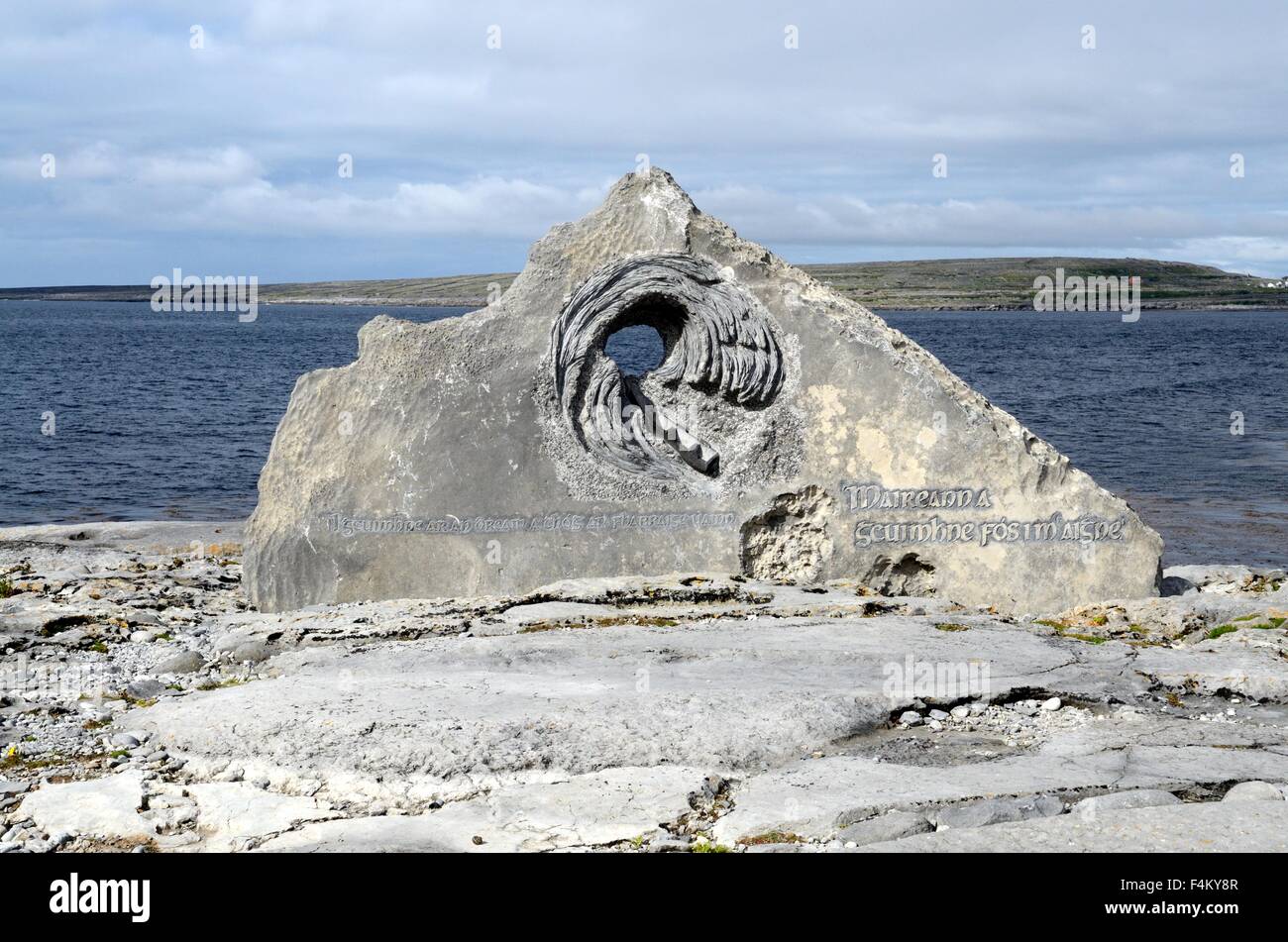 Mémorial aux pêcheurs perdus en mer l'Inis Inisheer Oir rAran islands Banque D'Images