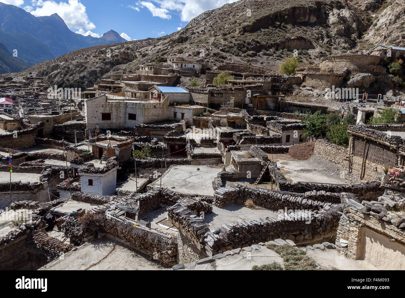 Vue sur le toit, village de Marpha, Mustang, au Népal. Banque D'Images