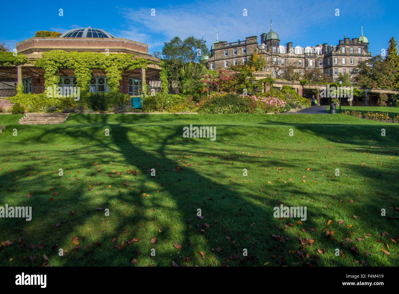 Valley Gardens, Harrogate, une ville thermale, North Yorkshire, Angleterre. Banque D'Images