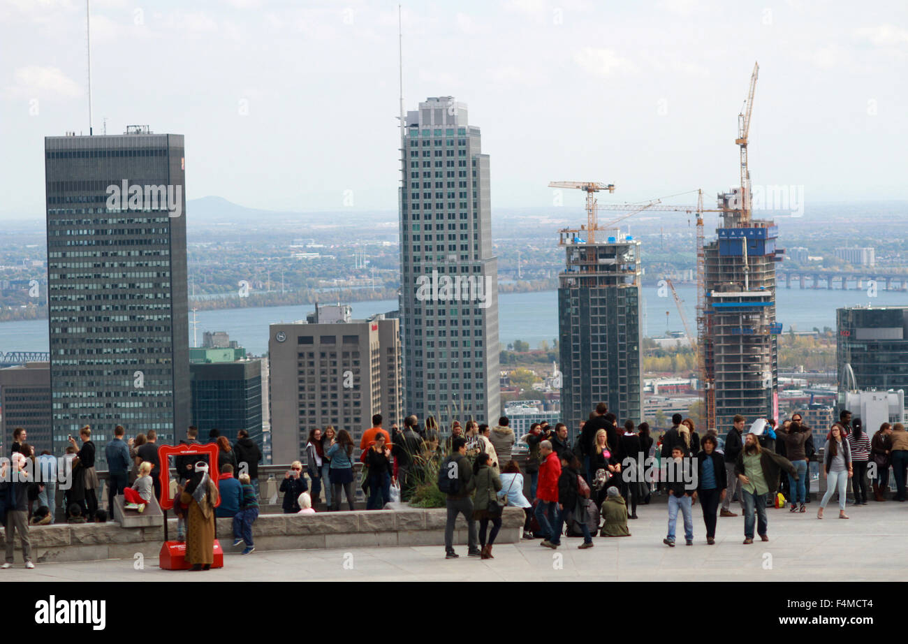 La Ville de Montréal, à partir de la belvédère du Mont-Royal. Banque D'Images