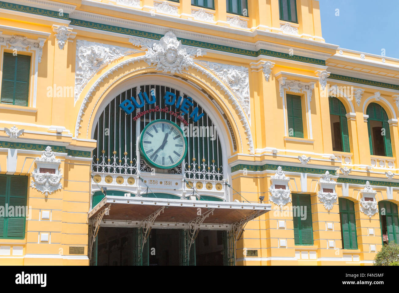 General Post Office construit entre 1886-1891 et est maintenant une attraction touristique dans le centre-ville de Ho Chi Minh, Vietnam Banque D'Images