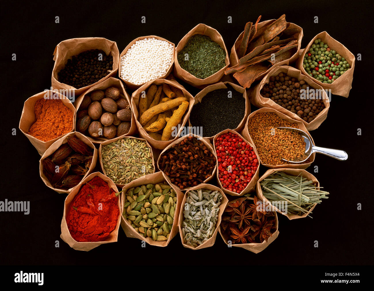 La culture mondiale, du pain et du blé, de l'alimentation humaine,le jus d'ananas, jus de tomate, de l'alimentation, de l'alimentation vert, d'Épices Banque D'Images