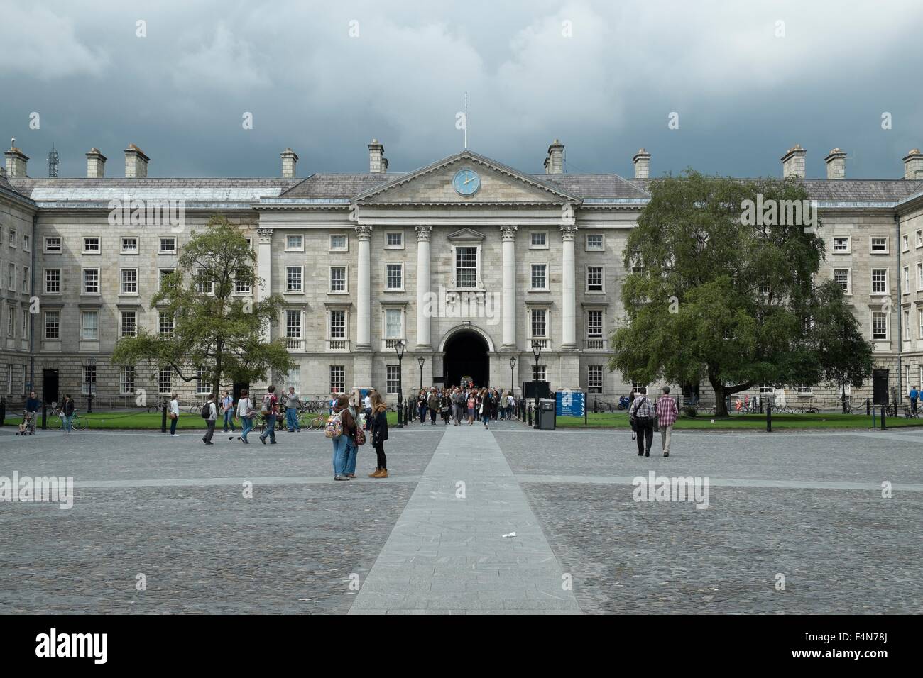 L'Irlande, Dublin, en vue de la bibliothèque nationale Banque D'Images