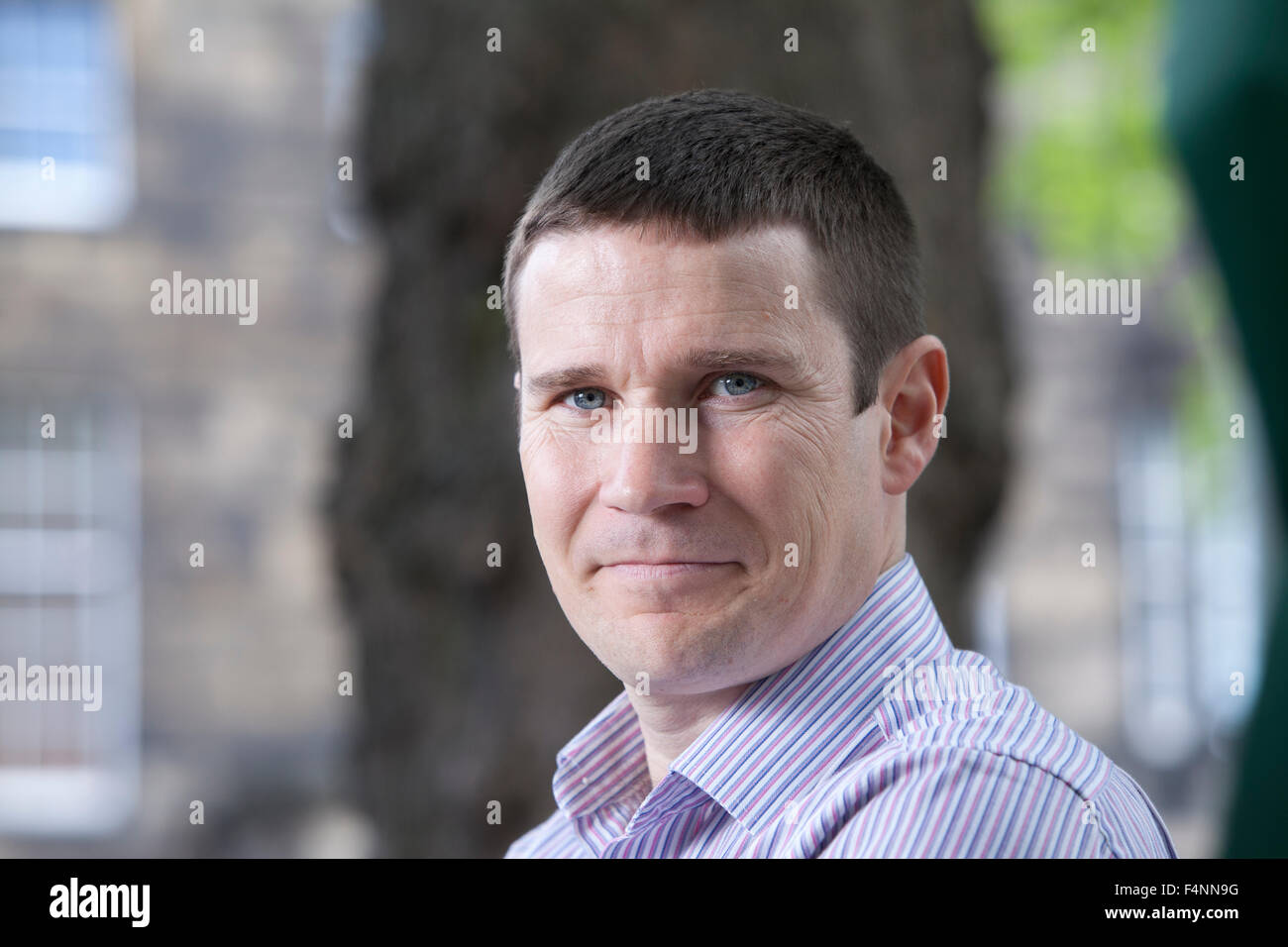 Gavin Francis, le médecin et écrivain écossais, à l'Edinburgh International Book Festival 2015. Édimbourg, Écosse, Royaume-Uni Banque D'Images