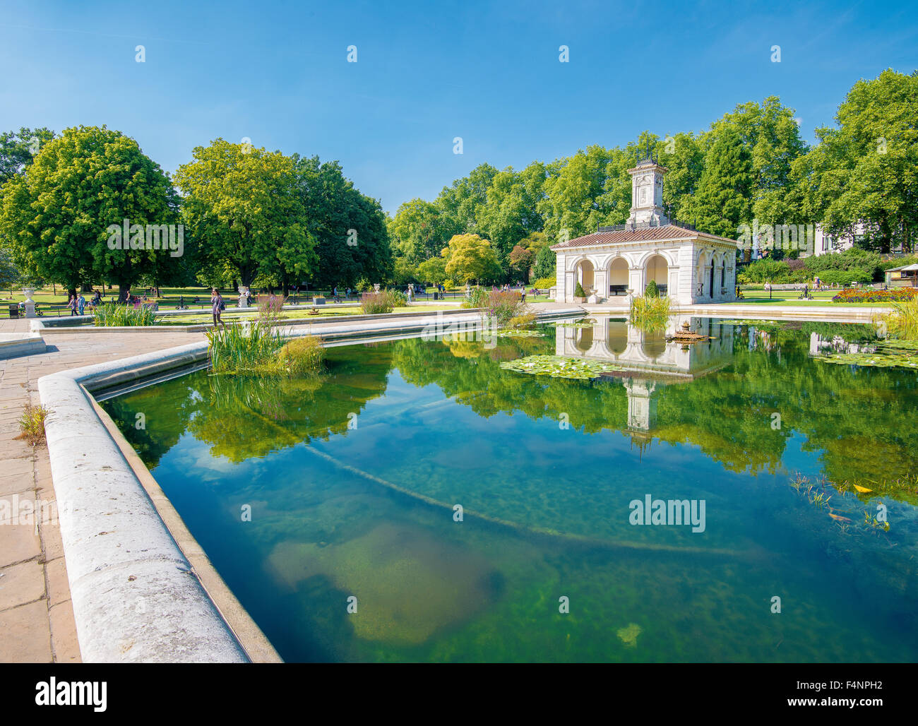 Les Jardins italiens, les jardins d'eau ornementaux, les jardins de Kensington, Londres Banque D'Images