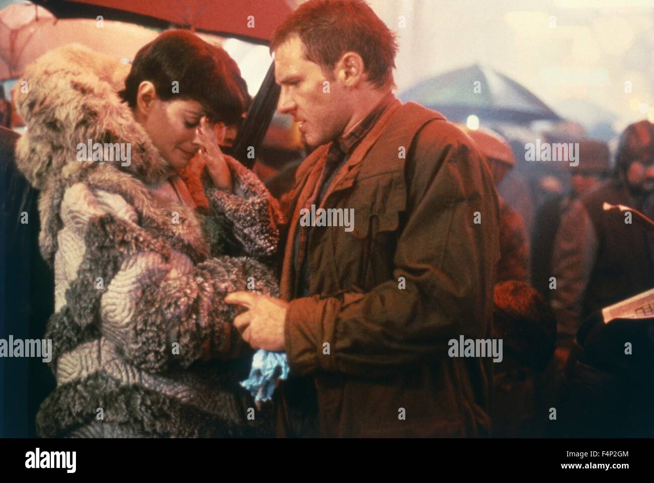 Harrison Ford, Sean Young / Blade Runner 1982 réalisé par Ridley Scott Banque D'Images