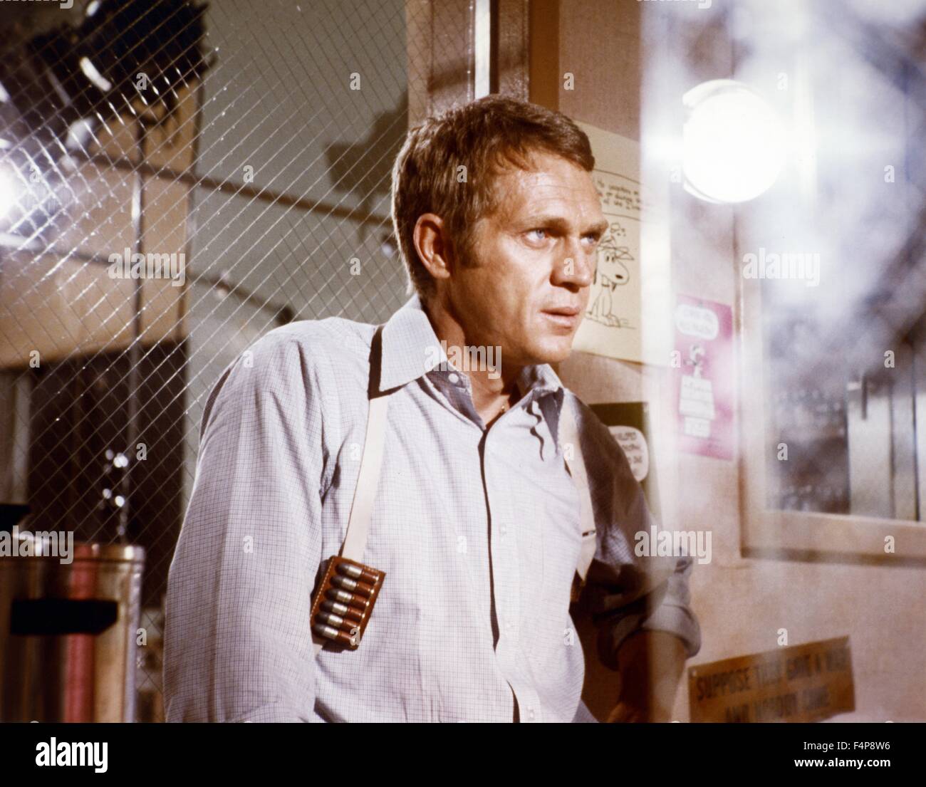 Steve McQueen Bullitt 1968 / réalisé par Peter Yates Banque D'Images