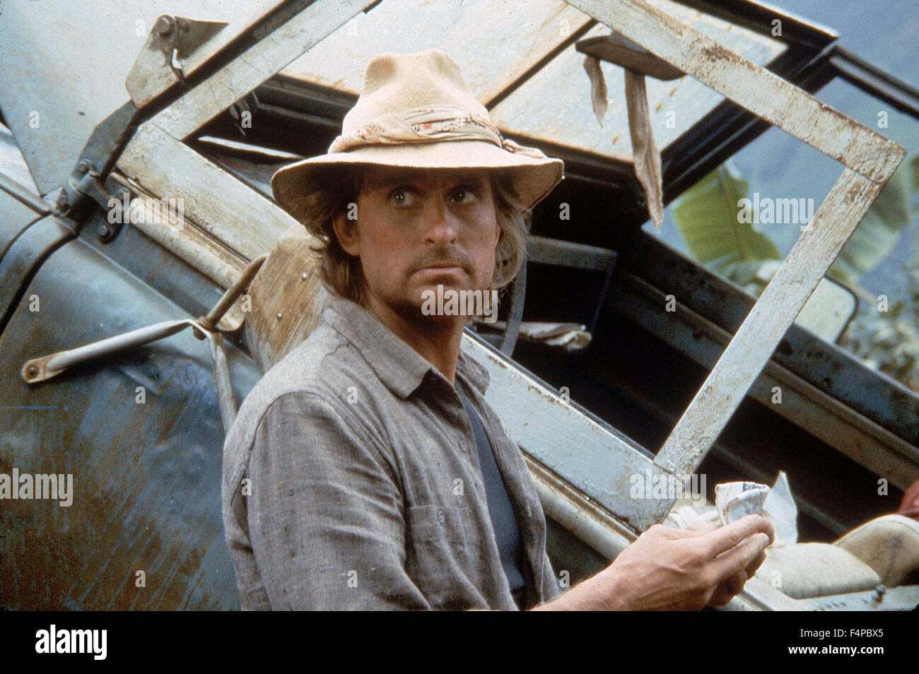 Michael Douglas / Romancing la pierre 1984 réalisé par Robert Zemeckis Banque D'Images