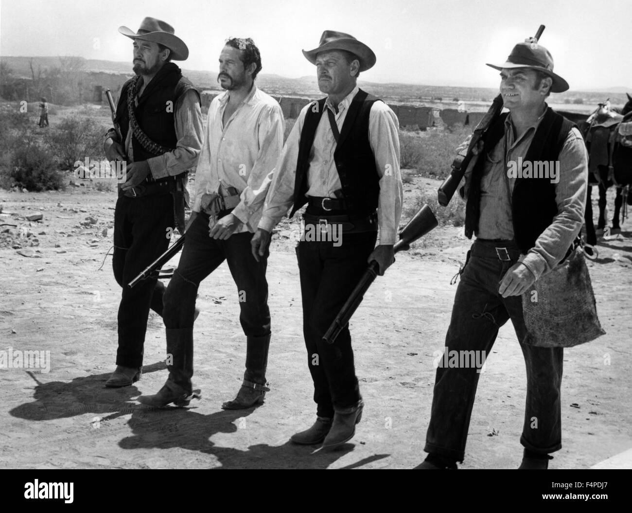 Ben Johnson, Warren Oates, William Holden, Ernest Idaho / The Wild Bunch 1969 réalisé par Sam Peckinpah Banque D'Images