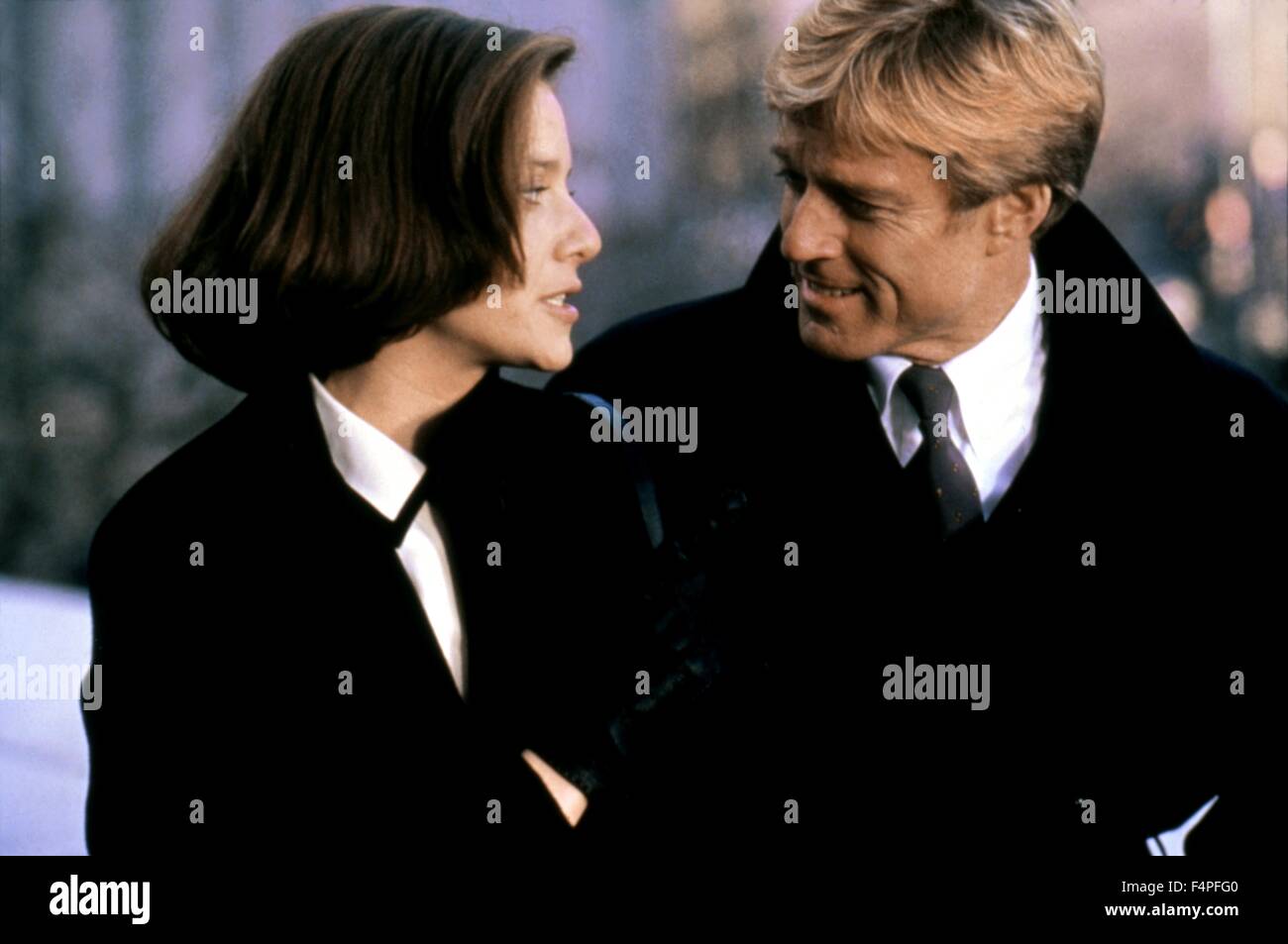 Debra Winger et Robert Redford / juridique / Eagles 1986 réalisé par Ivan Reitman Banque D'Images