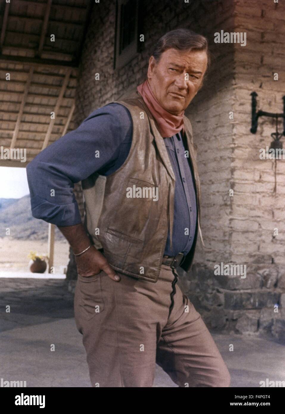 John Wayne / les voleurs de train / 1973 réalisé par Burt Kennedy Banque D'Images