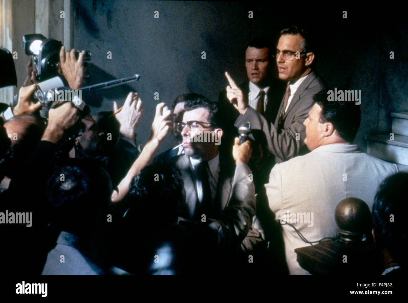 Michael Rooker et Kevin Costner / JFK / 1991 réalisé par Oliver Stone [WARNER BROS. Photos] Banque D'Images