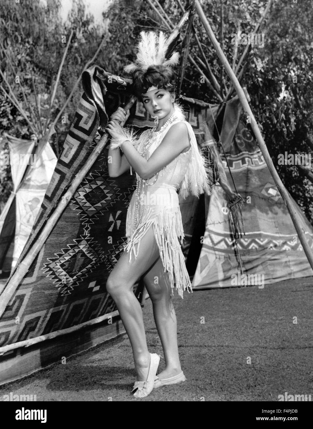 Joan Collins / Rally 'Round the Flag, Boys ! / 1954 réalisé par Leo McCarey Twentieth Century Fox [Photos] Banque D'Images