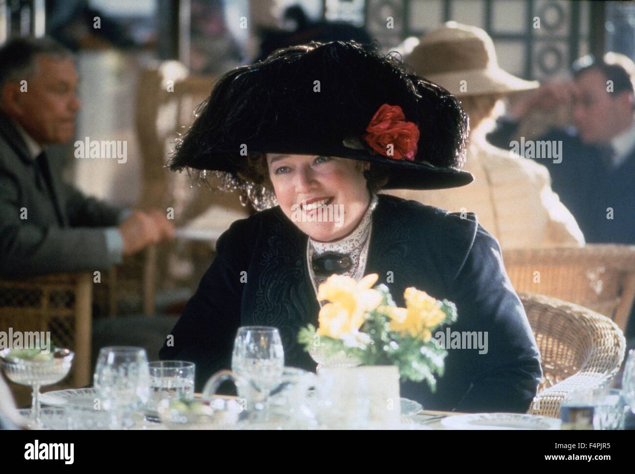 Kathy Bates / Titanic / 1997 réalisé par James Cameron [Twentieth Century Fox Photos] Banque D'Images
