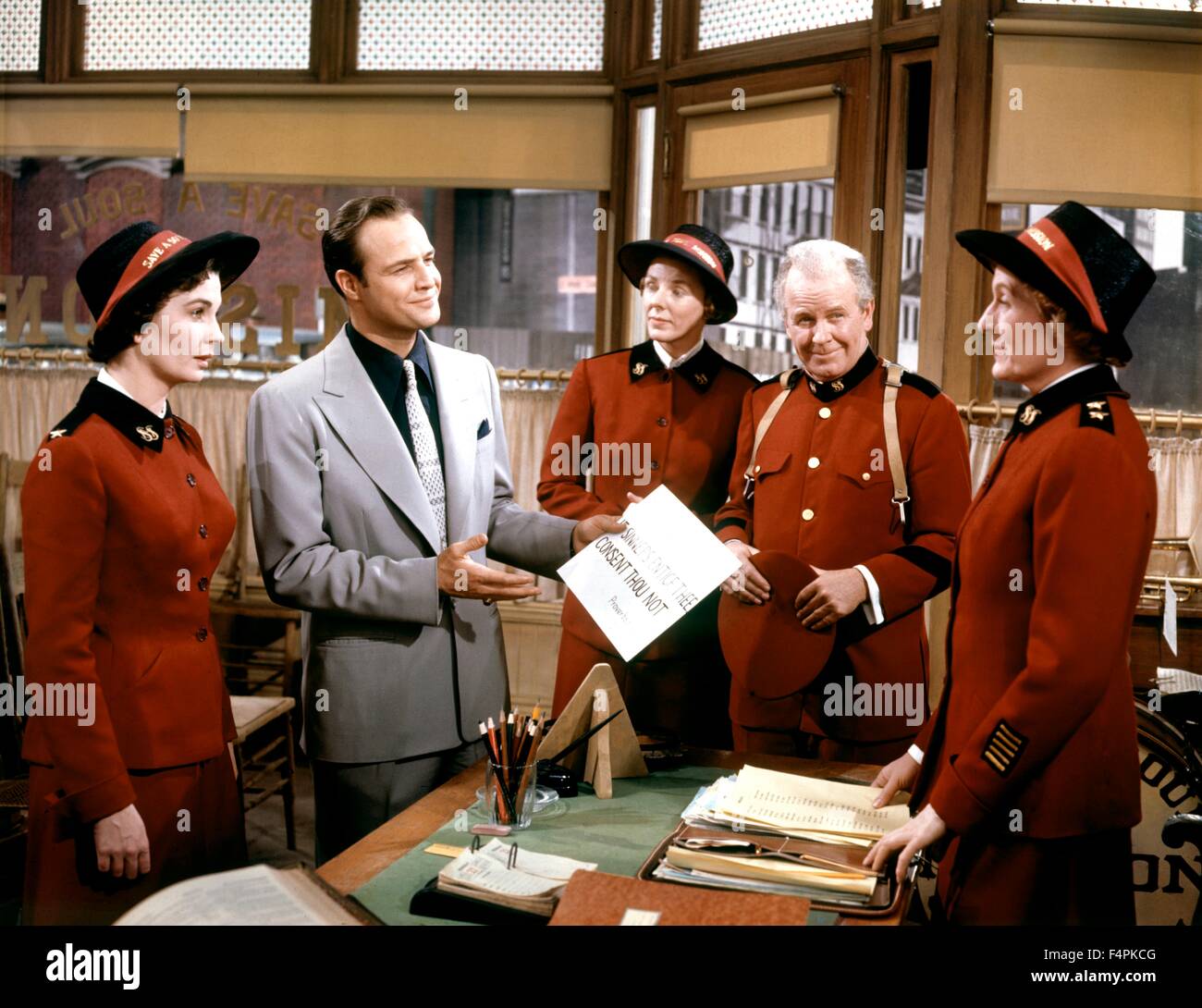 Jean Simmons et Marlon Brando / Guys and Dolls / 1955 réalisé par Joseph L. Mankiewicz [Metro-Goldwyn-Mayer Pictures] Banque D'Images