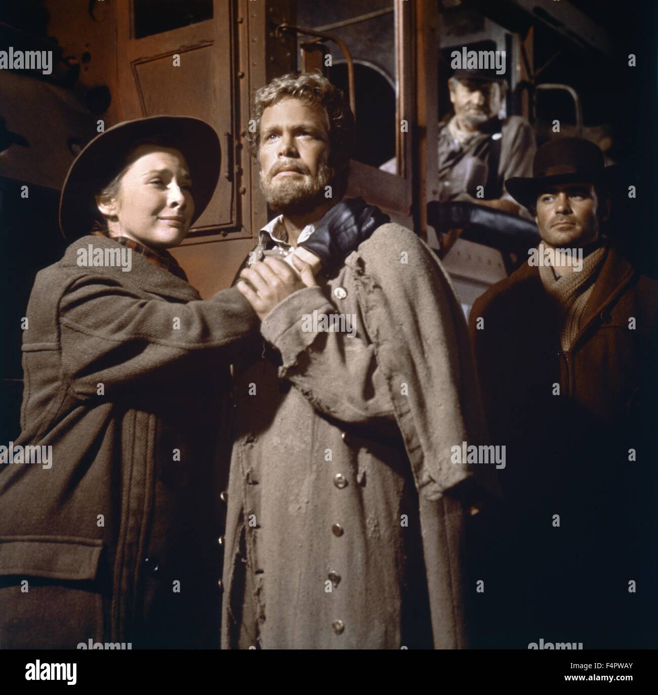 Rosemary Forsyth et Doug Mcclure / 1965 réalisé par Andrew V McLaglen [Universal Pictures] Banque D'Images